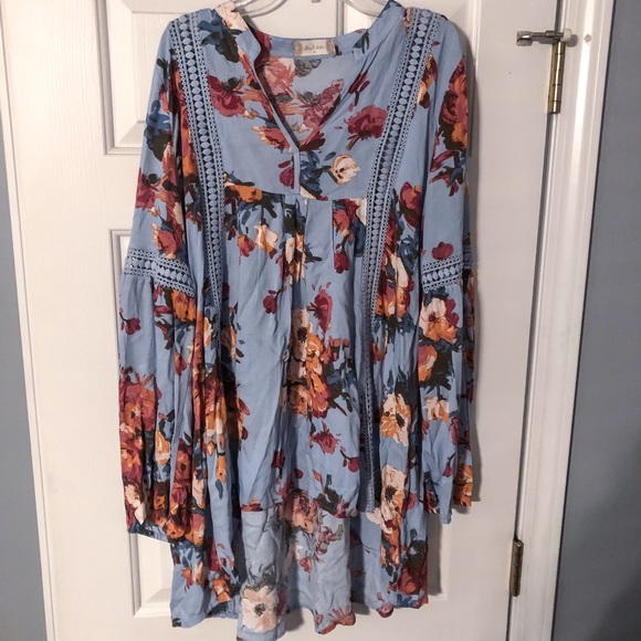 Altar'd State Tops - Floral Altar’d State Tunic